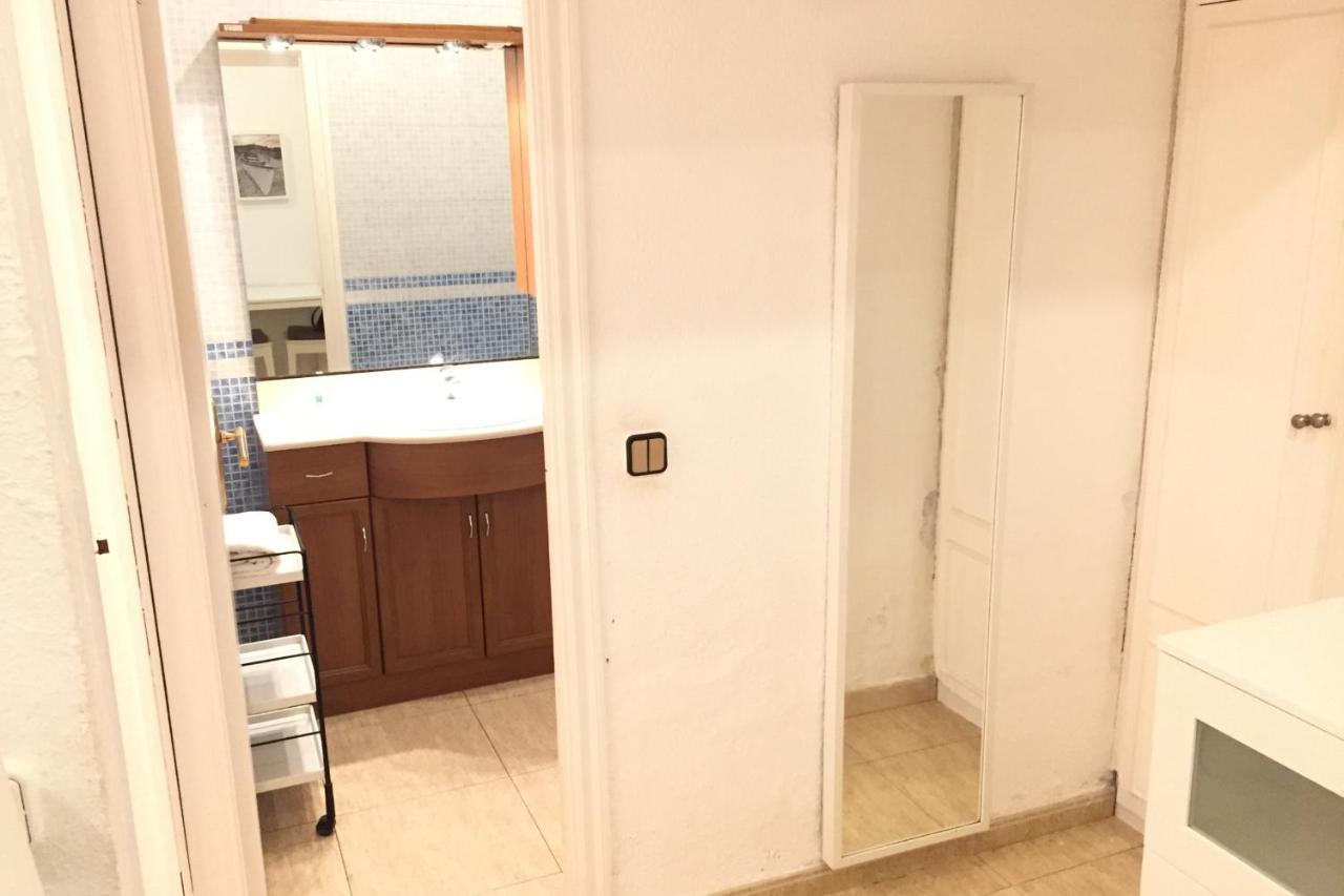 New! Apartment In Sarria Near Metro Barcelona Buitenkant foto