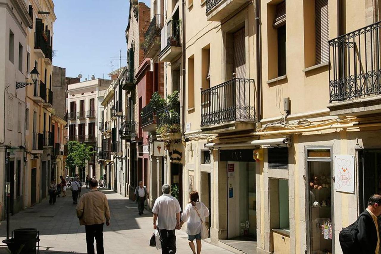New! Apartment In Sarria Near Metro Barcelona Buitenkant foto